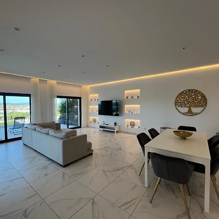 Pombal - Luxury With Private Pool And Castle View * Tomar