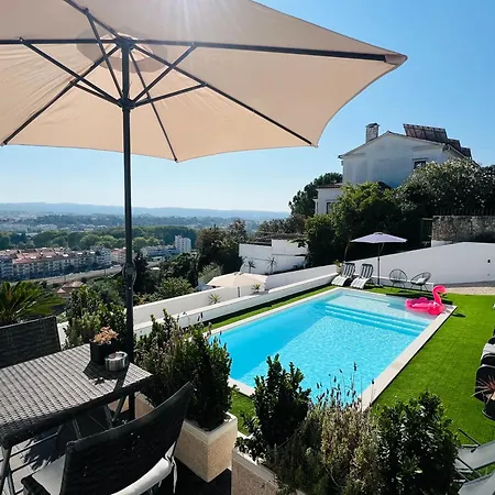Pombal - Luxury With Private Pool And Castle View Томар