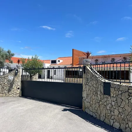 Pombal - Luxury With Private Pool And Castle View Villa
