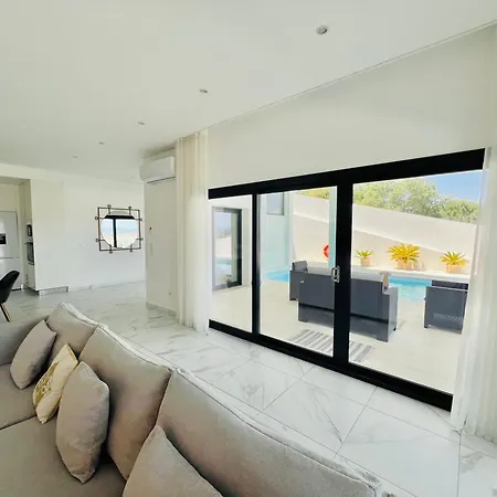 Pombal - Luxury With Private Pool And Castle View Вилла Томар