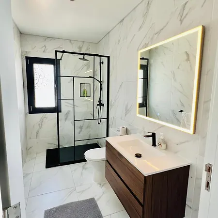 Pombal - Luxury With Private Pool And Castle View וילה
