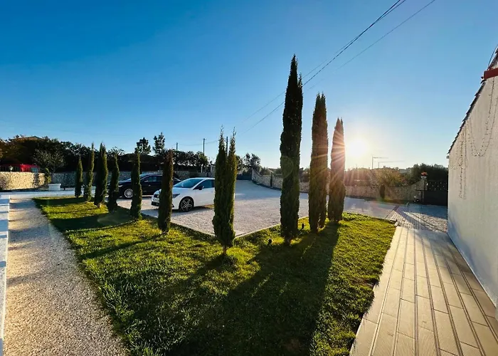 Villa Pombal - Luxury With Private Pool And Castle View *