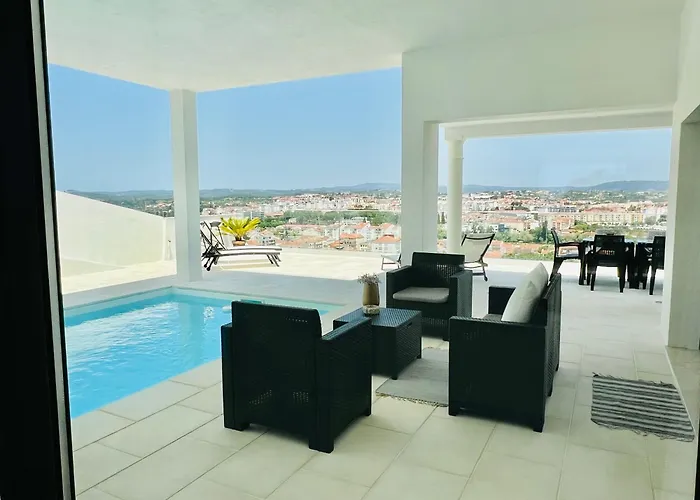 Pombal - Luxury With Private Pool And Castle View Villa