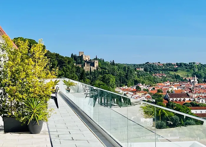 Villa Pombal - Luxury With Private Pool And Castle View Tomar