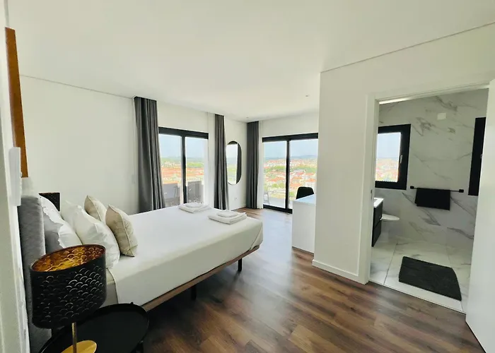Villa Pombal - Luxury With Private Pool And Castle View *