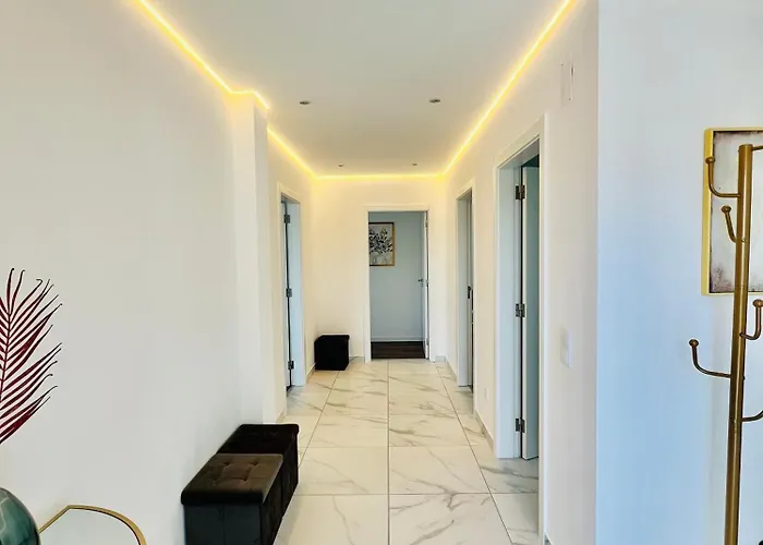 וילה Pombal - Luxury With Private Pool And Castle View טומאר